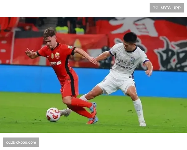 VAR判罚与超长补时成赛季话题 比赛流畅性与公平性引讨论