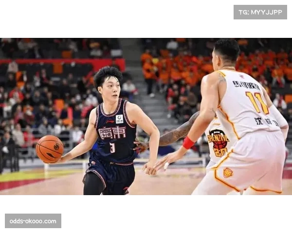 广东徐杰胡明轩集体失准 后场双核低迷导致进攻体系瘫痪